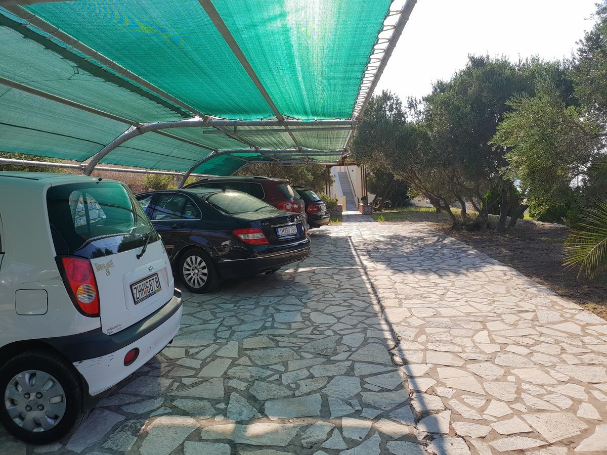 Domaine Papakonstantis Apartments To Let スコウタリオン エクステリア 写真