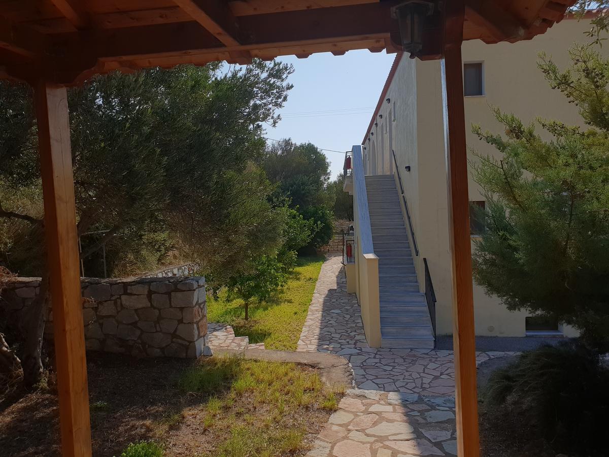 Domaine Papakonstantis Apartments To Let スコウタリオン エクステリア 写真