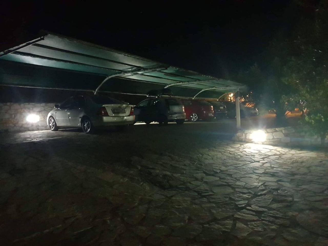 Domaine Papakonstantis Apartments To Let スコウタリオン エクステリア 写真